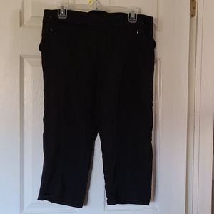 Ladies dress capris